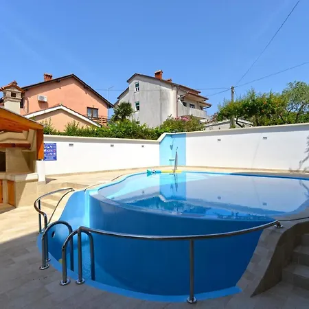 Apartamento Fuer 8 Personen Ca 120 Qm In Stancija Vinjeri Novigrad, Istrien Istrische Riviera *